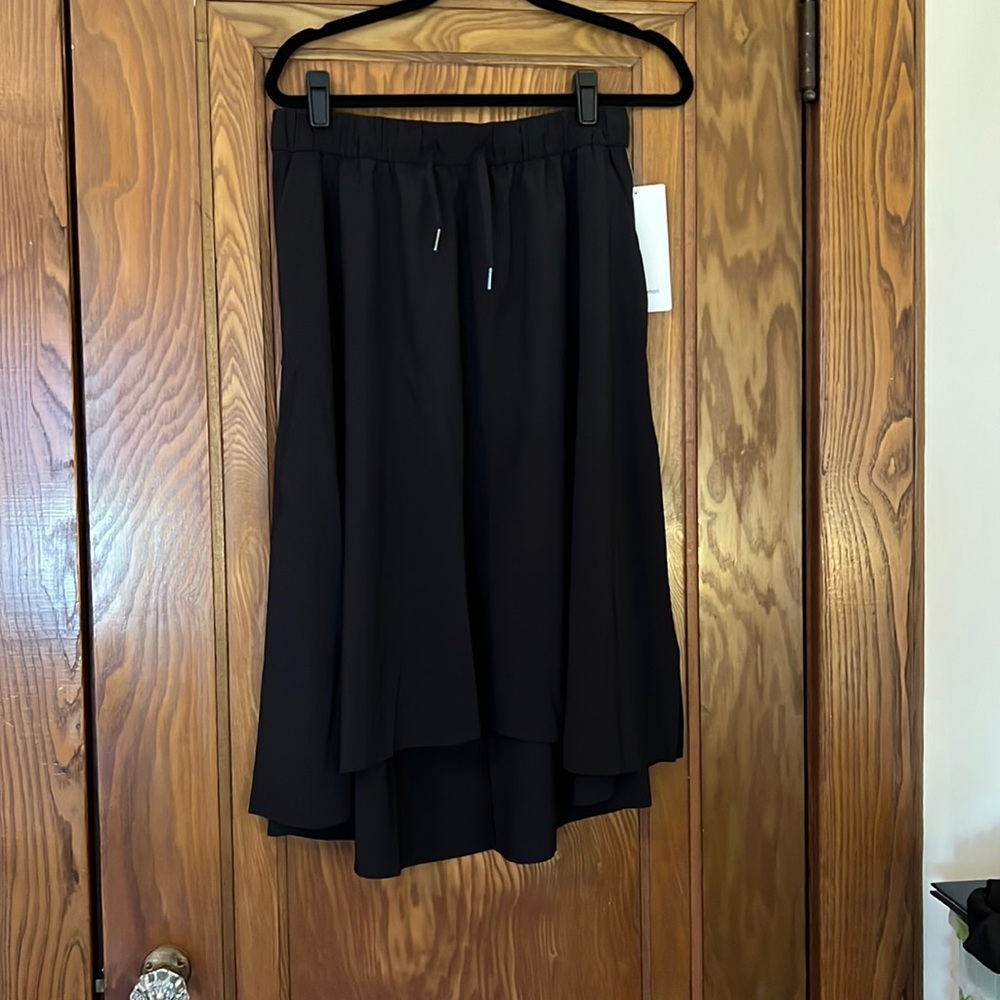 BNWT Lululemon Time to Flounce skirt